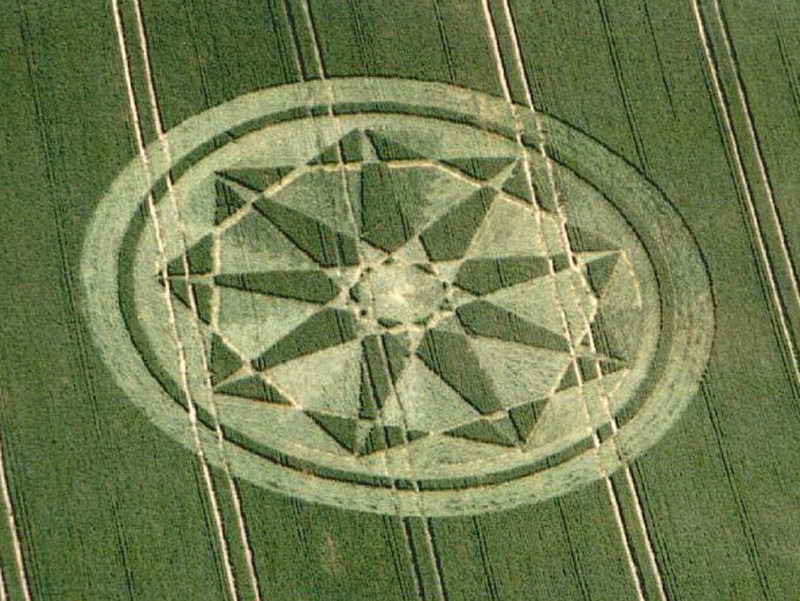 Croix de Lumière, Photo de la Série Crop-circle No 49 
